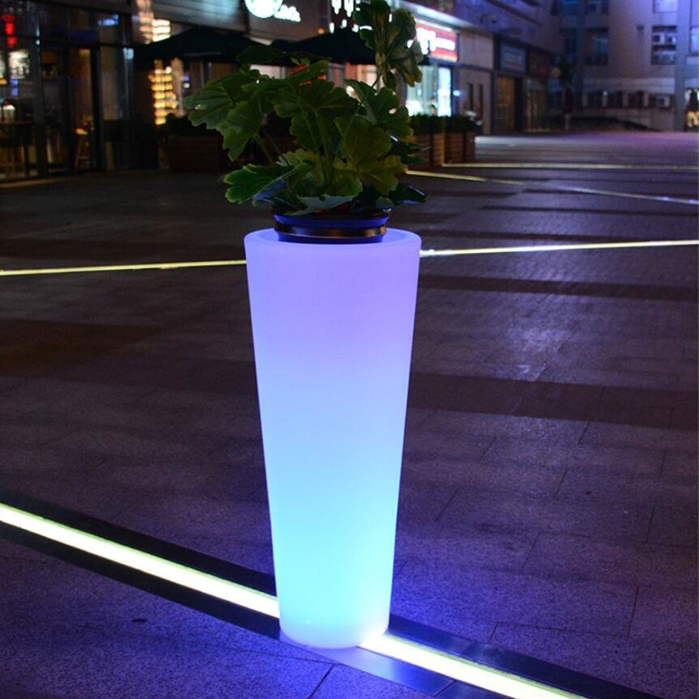 koper Riskant Westers LED Verlichte bloempot RGB kleuren met afstandbediening (2 formaten) -  melili.nl