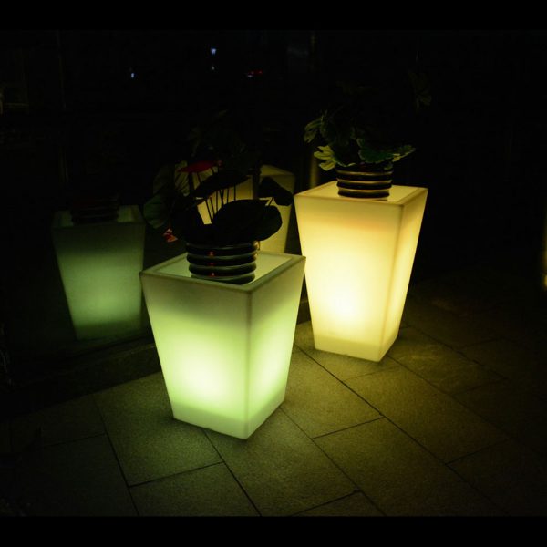 LED Verlichte bloempot, RGB kleuren met afstandbediening - Afbeelding 2